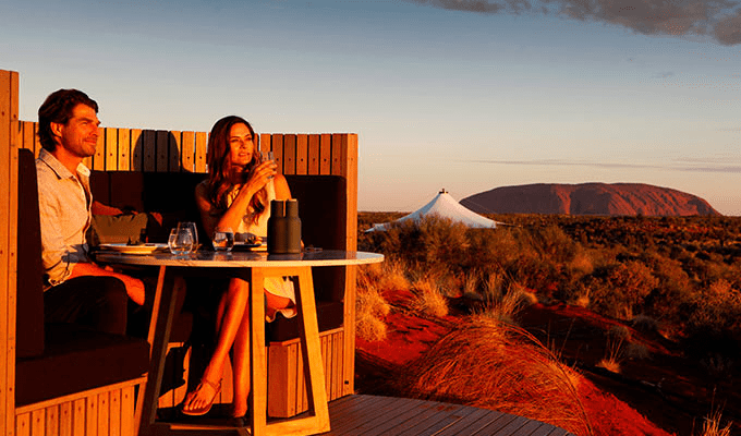 Ayers-Rock-Uluru_Couple-Deck-Dining